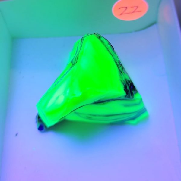 Uranium Glass #22 - Image 4