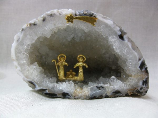 Genuine Brazil Nativity Geode For Sale #13