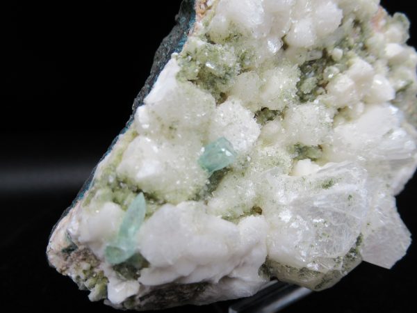 Genuine Natural Zeolite Mineral For Sale from India #15a