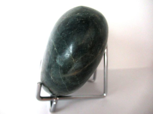 General Green Apatite Polished Mineral Heart For Sale #1b