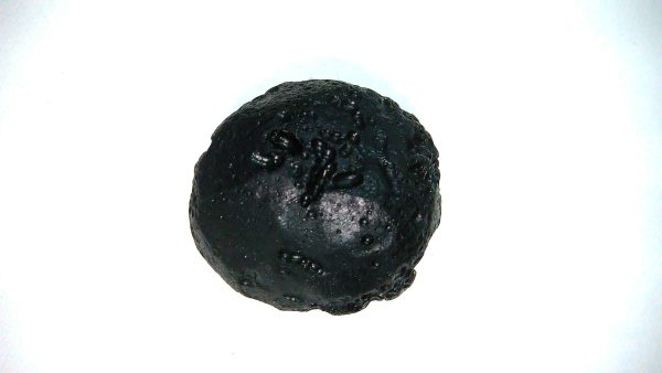 Black Tibetan Tektite Metaphysical For Sale from East Asia #102 - Image 2