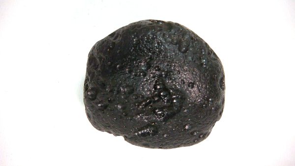 Black Tibetan Tektite Metaphysical For Sale from East Asia #55 - Image 2
