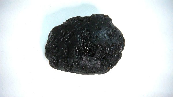 Black Tibetan Tektite Metaphysical For Sale from East Asia #57 - Image 2
