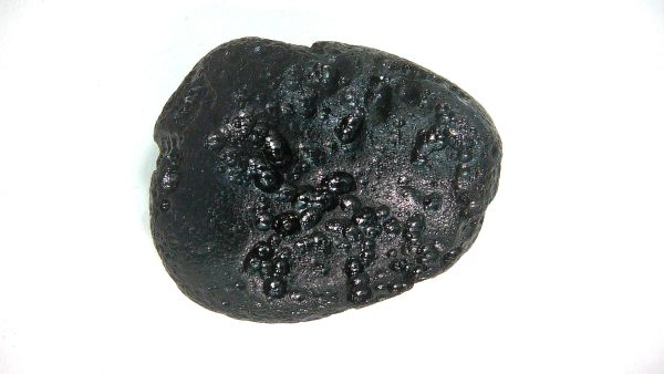 Black Tibetan Tektite Metaphysical For Sale from East Asia #61 - Image 2