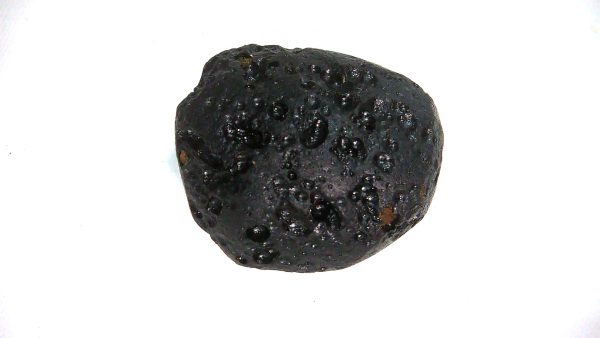 Black Tibetan Tektite Metaphysical For Sale from East Asia #93 - Image 2