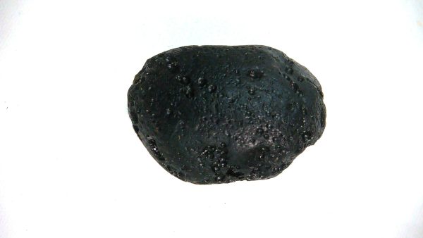 Black Tibetan Tektite Metaphysical For Sale from East Asia #96 - Image 2