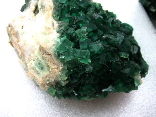 Genuine Fluorescent Fluorite Cube Specimen Mineral For Sale from Madagascar #2d