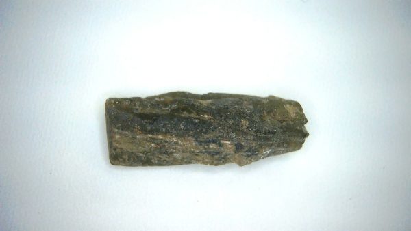 Darwin Glass Tasmanian Tektite from Australia 4.0 grams #19