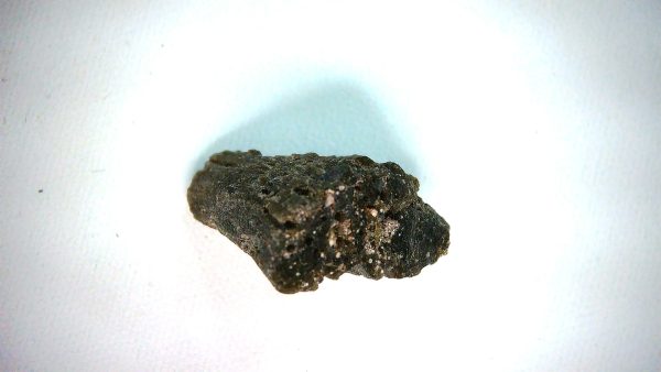 Darwin Glass Tasmanian Tektite from Australia 4.7 grams #1 - Image 3