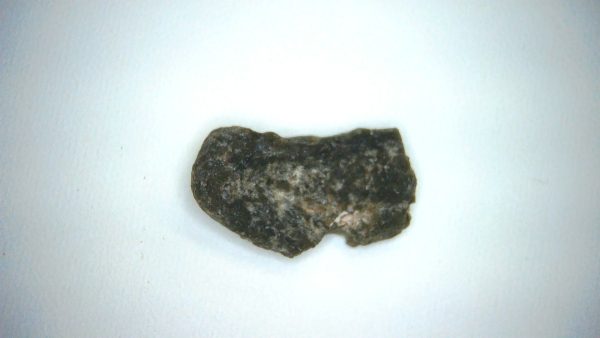 Darwin Glass Tasmanian Tektite from Australia 1.9 grams #28 - Image 2