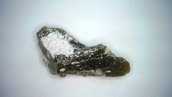 Darwin Glass Tasmanian Tektite from Australia 4.7 grams #9 - Image 3